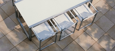 Vrtno pohištvo sestavljeno iz stolov in mize, NINIX